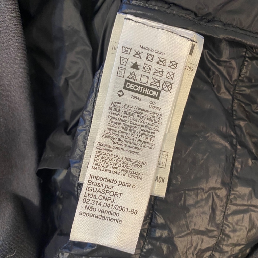 900 • Lightweight Athletic Performance Jacket - Picture 10 of 11